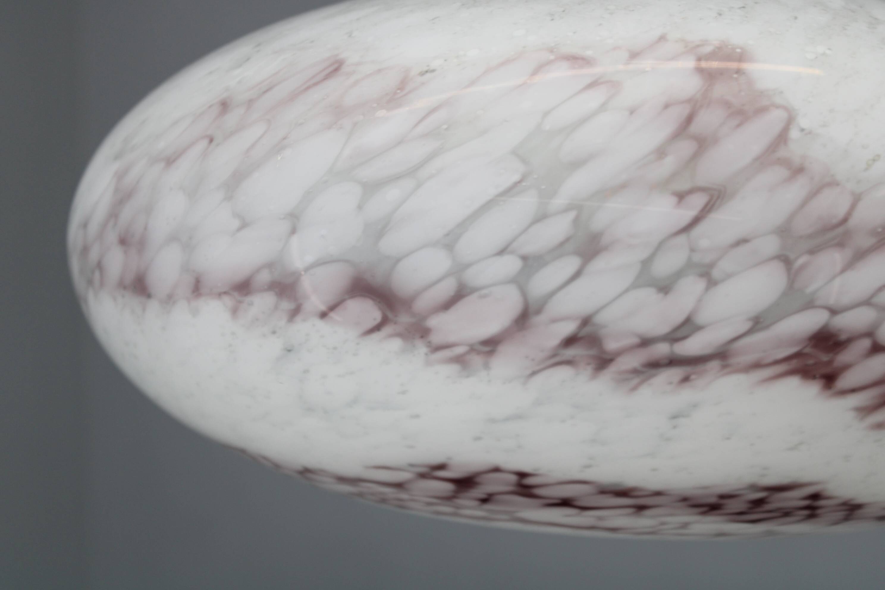 Paire de suspensions tchèques des années 1970, en verre soufflé et chrome, recâblées, reconditionnées