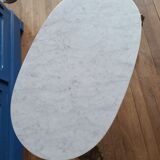 Coffee table in white Carrara marble