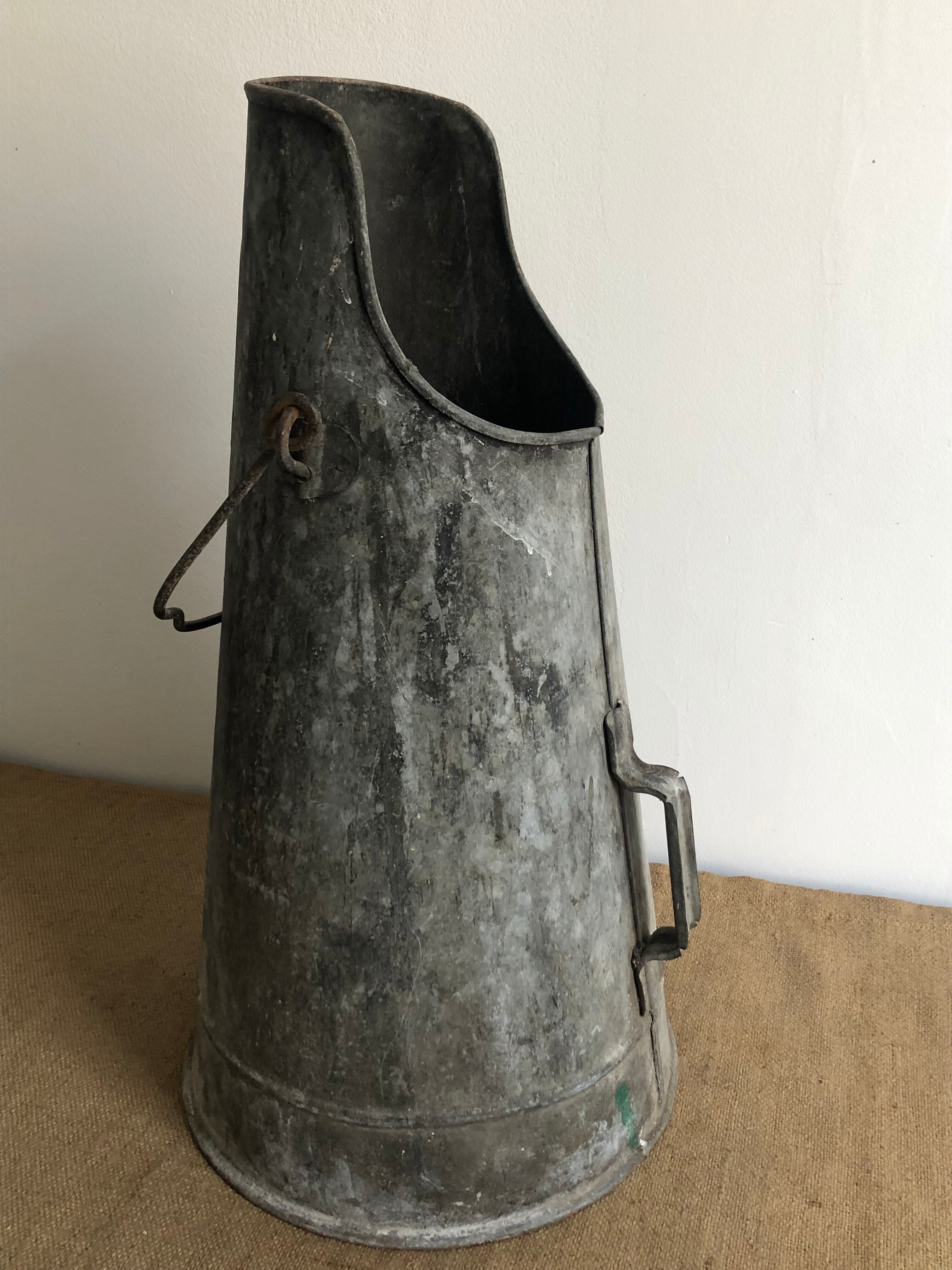 Old coal bucket, zinc