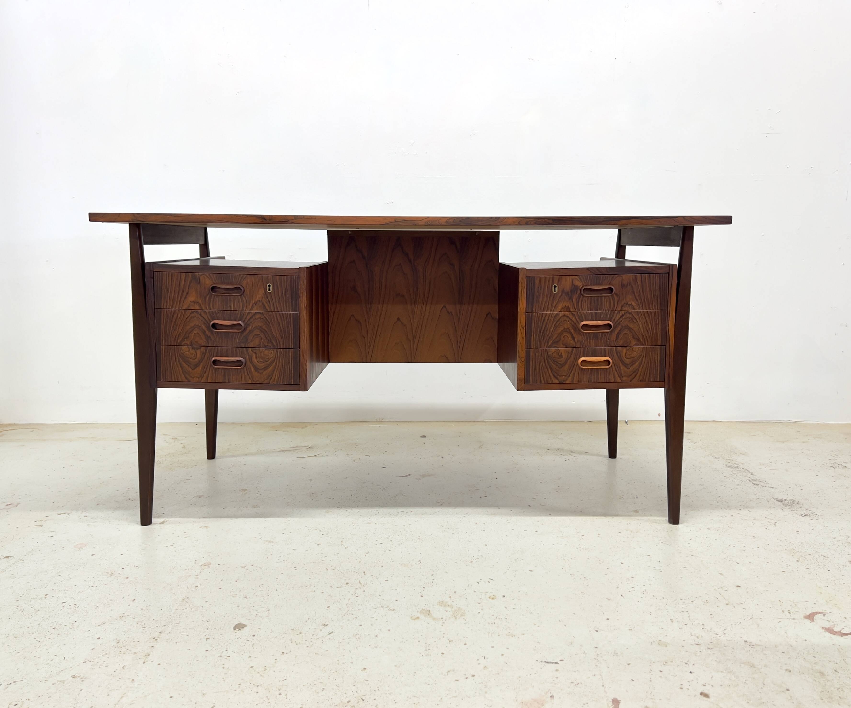 Rosewood 'Floating' Desk By Gunnar Nielsen For Tibergaard, 1960s.