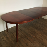Rosewood extendable dining table