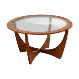 Table basse en teck de Victor Bramwell Wilkins pour G-plan années 1960