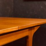 Table à manger à rallonge en teck McIntosh du milieu du siècle, collection T3