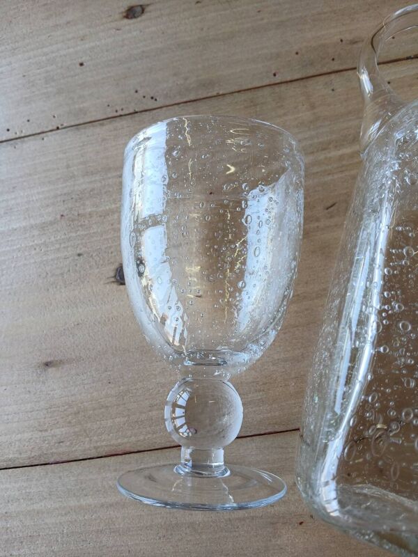 Pot en verre ancien soufflé bulle ambré