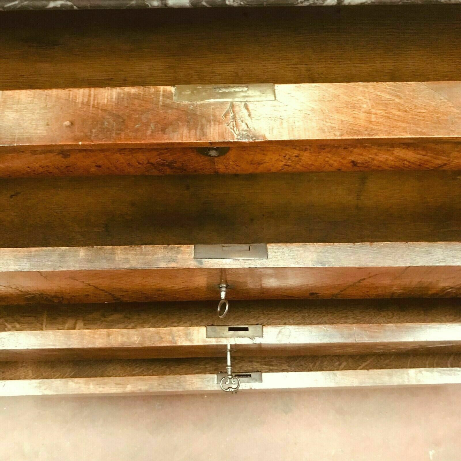 Louis Philippe period chest of drawers in walnut ronce Marble top XIX century