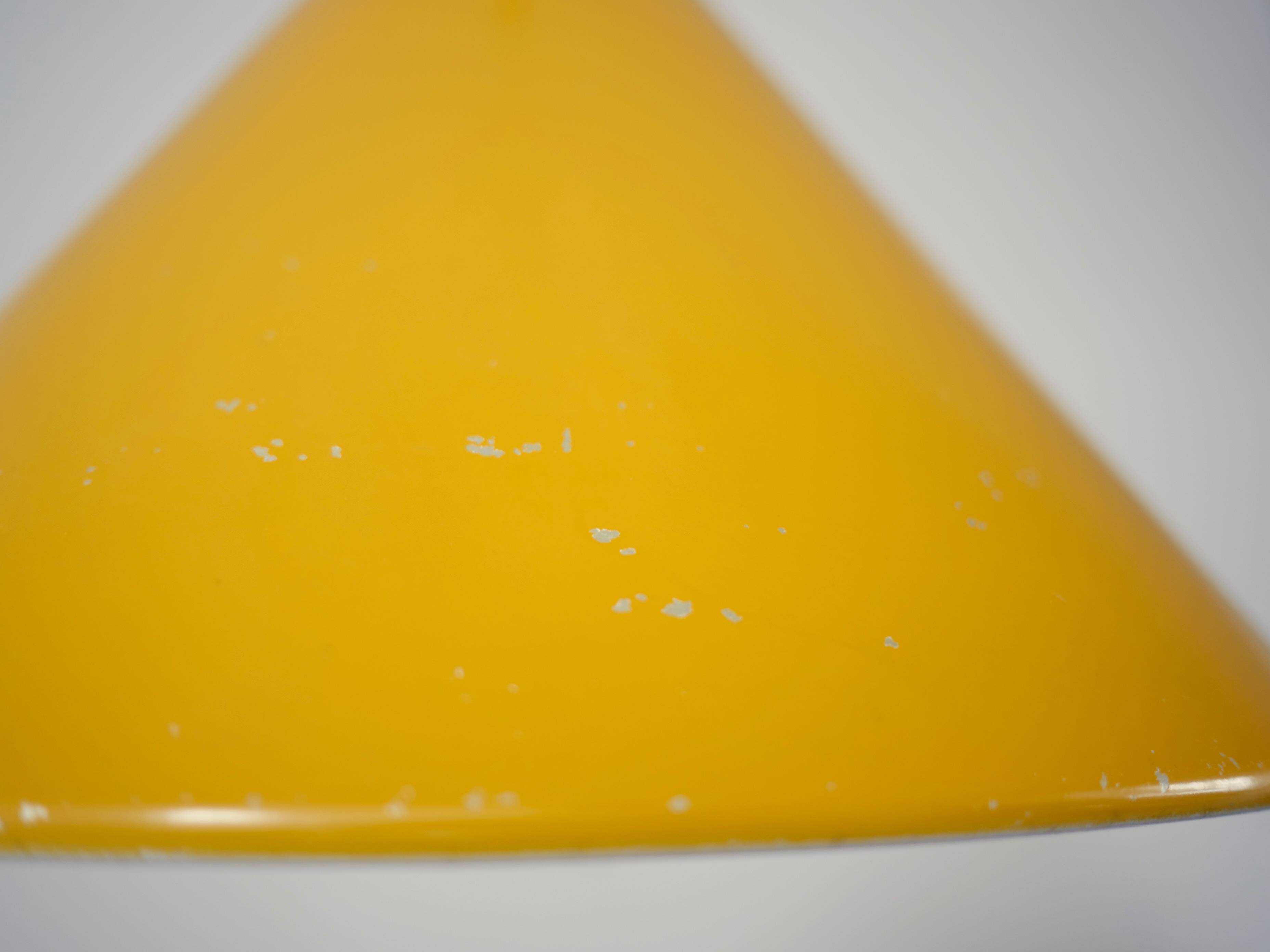 Medium Billiard Pendant Lamp by Arne Jacobsen