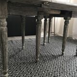 Solid oak table with 4 extension cords