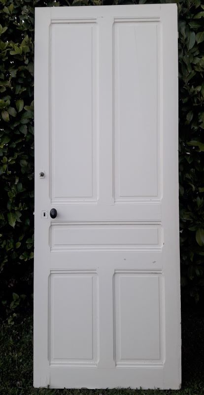 Communication door 82,5x216,8cm old molded