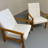 Set of two lounge chairs