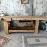Carpenter's workbench