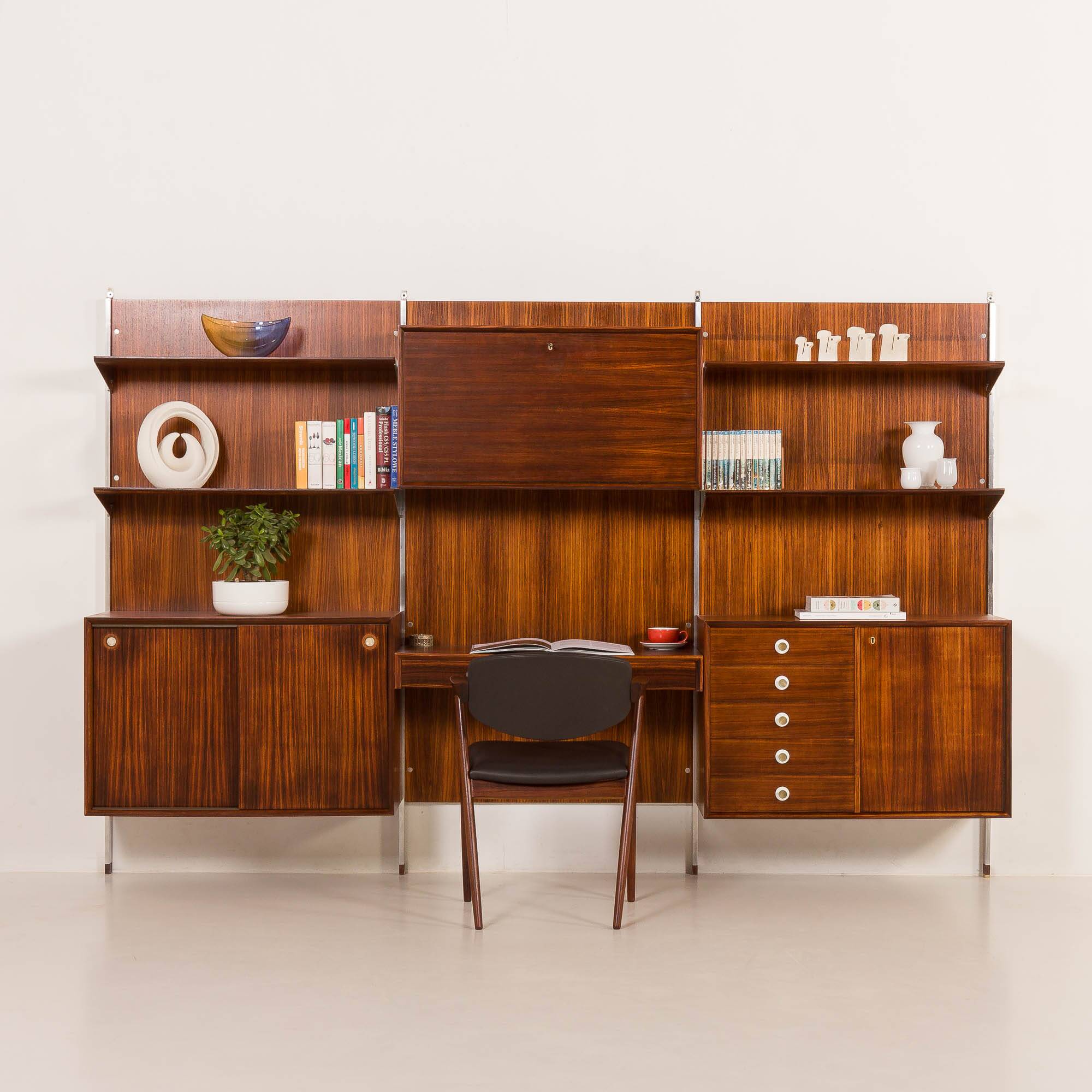 Italian mid century wall unit George Coslin for 3V Arredamenti, 1960s