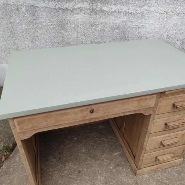 Adult office, administrative office