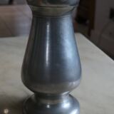 Vase en étain