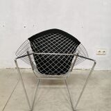 Design Diamond wire chair by Harry Bertoia for Knoll