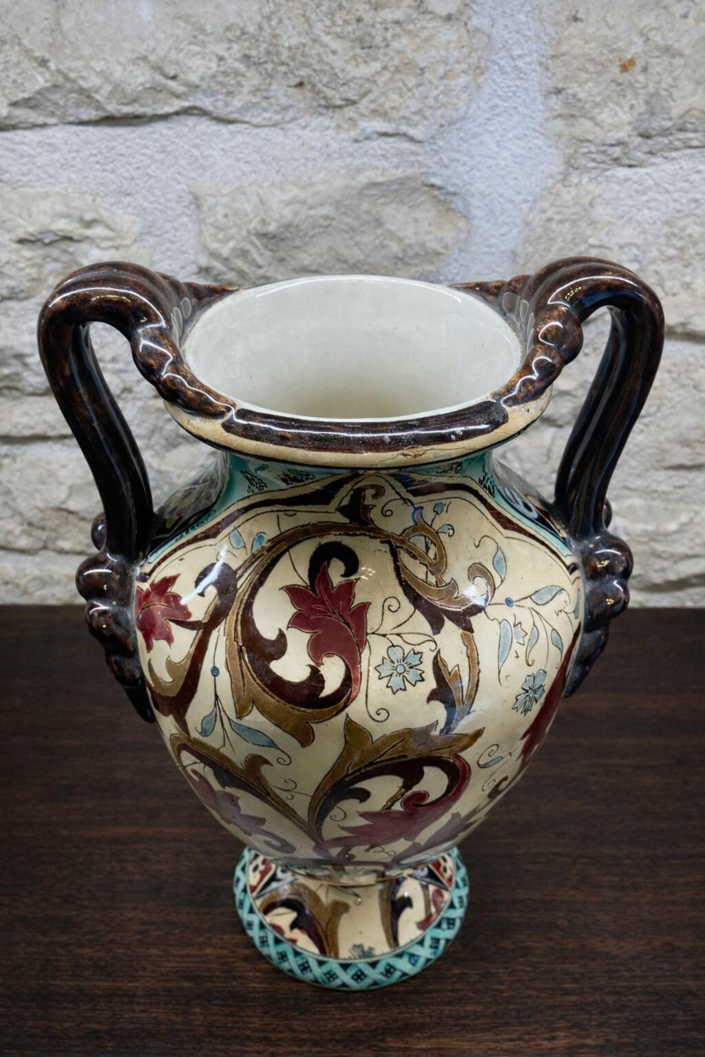 Pair of large earthenware vases from Gien – Polychrome floral decoration – 20th century