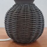 Wicker table lamp