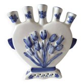 Vase tulipe, Delftware