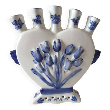 Vase tulipe, Delftware