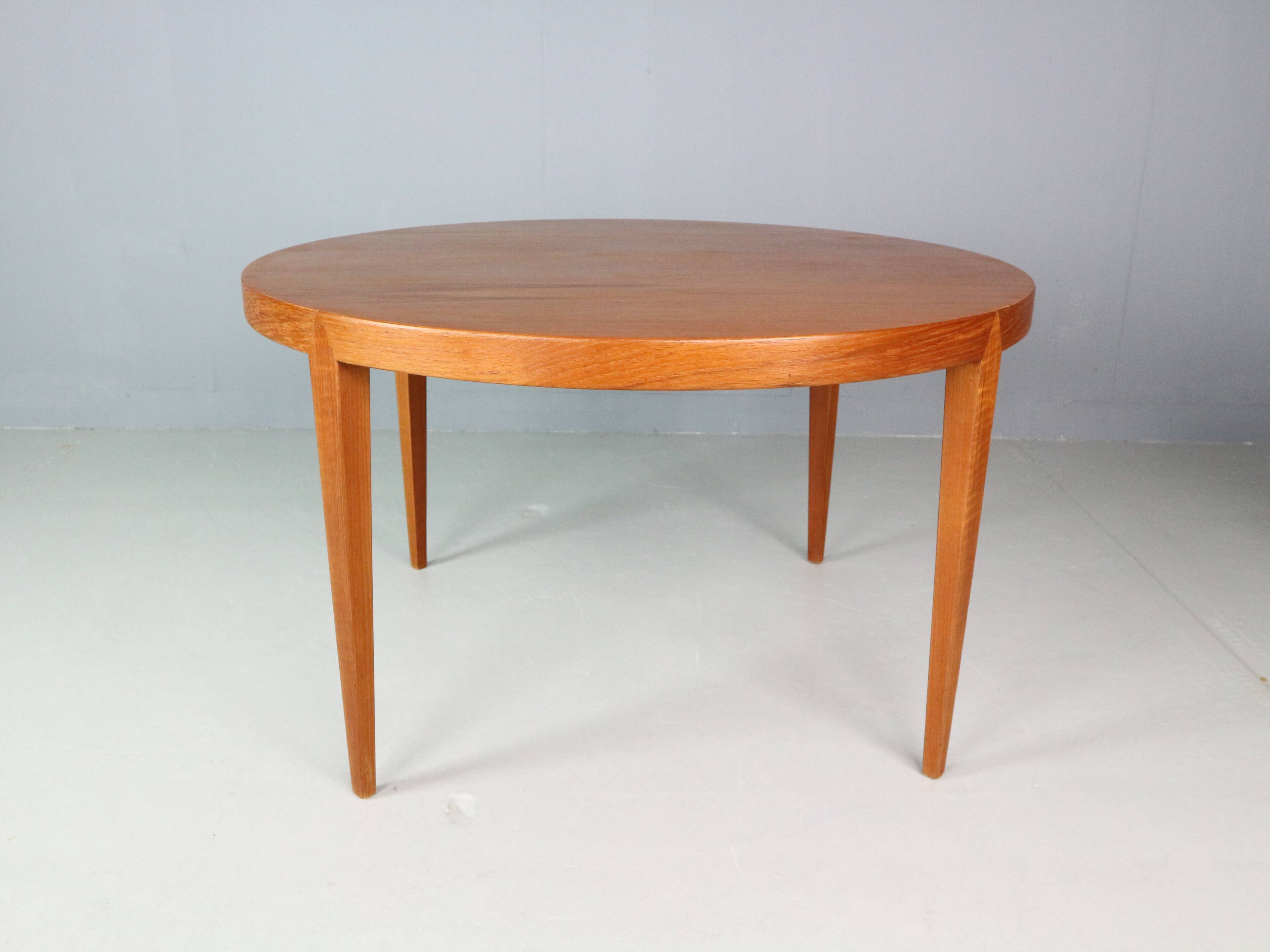 Table Basse Ronde en Teck Severin Hansen pour Haslev Mobelfabrik par Bovenkamp