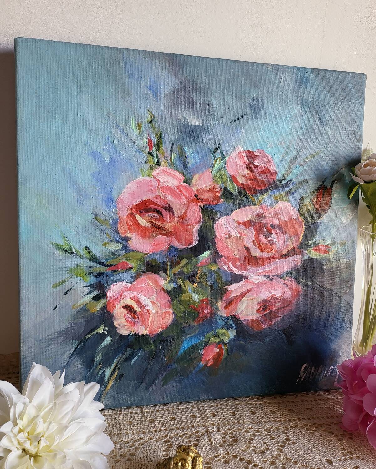 Oil on canvas painting of a bouquet of roses signed Paumier.