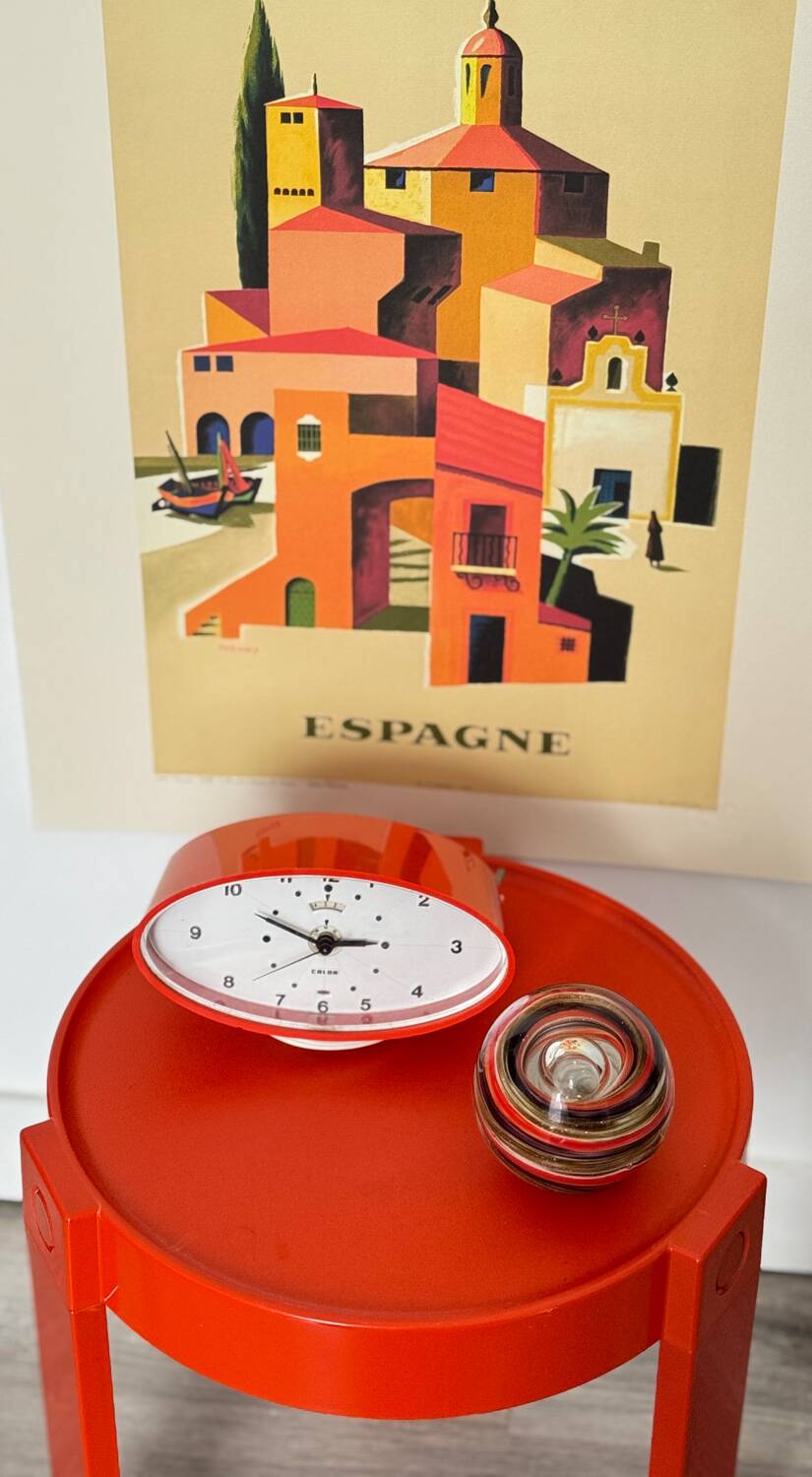 Vintage Flair side table for Prisunic