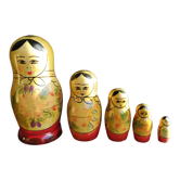5 poupées russes matriochkas