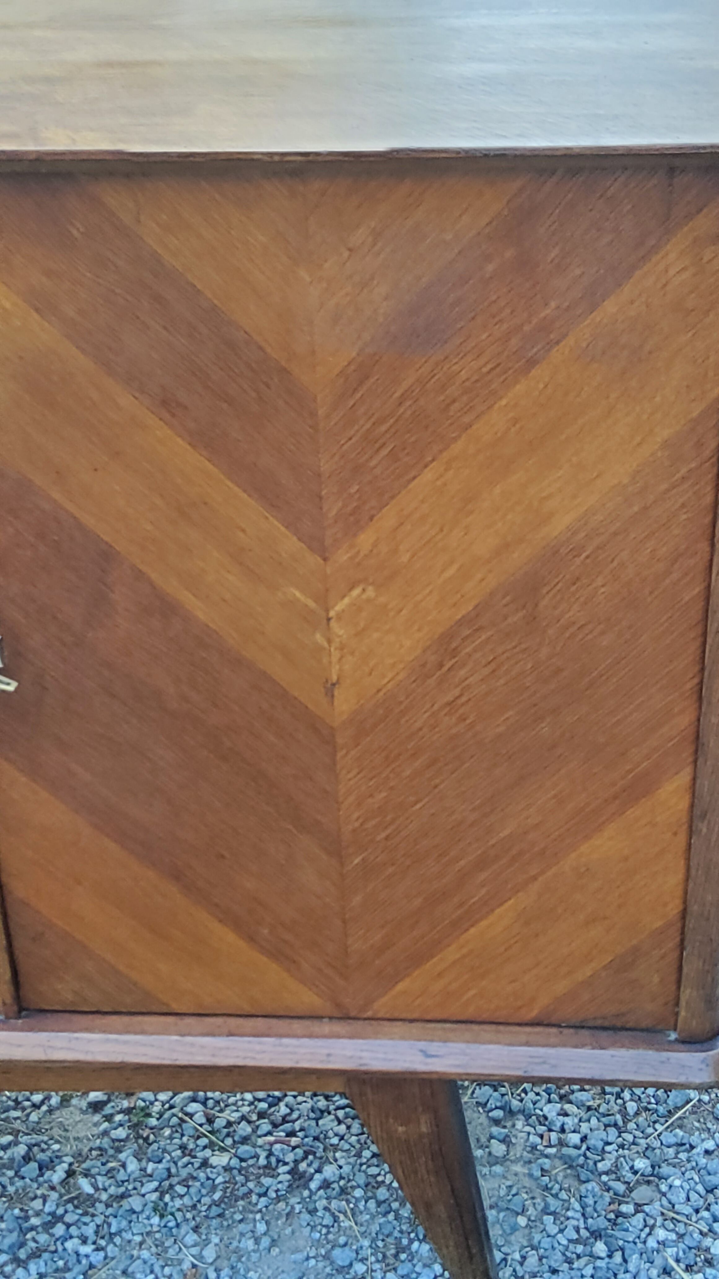 Vintage gold oak row feet compass from the 50s