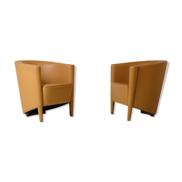 Pair of "Rich" leather armchairs by Antonio Citterio, Moroso edition, 1989