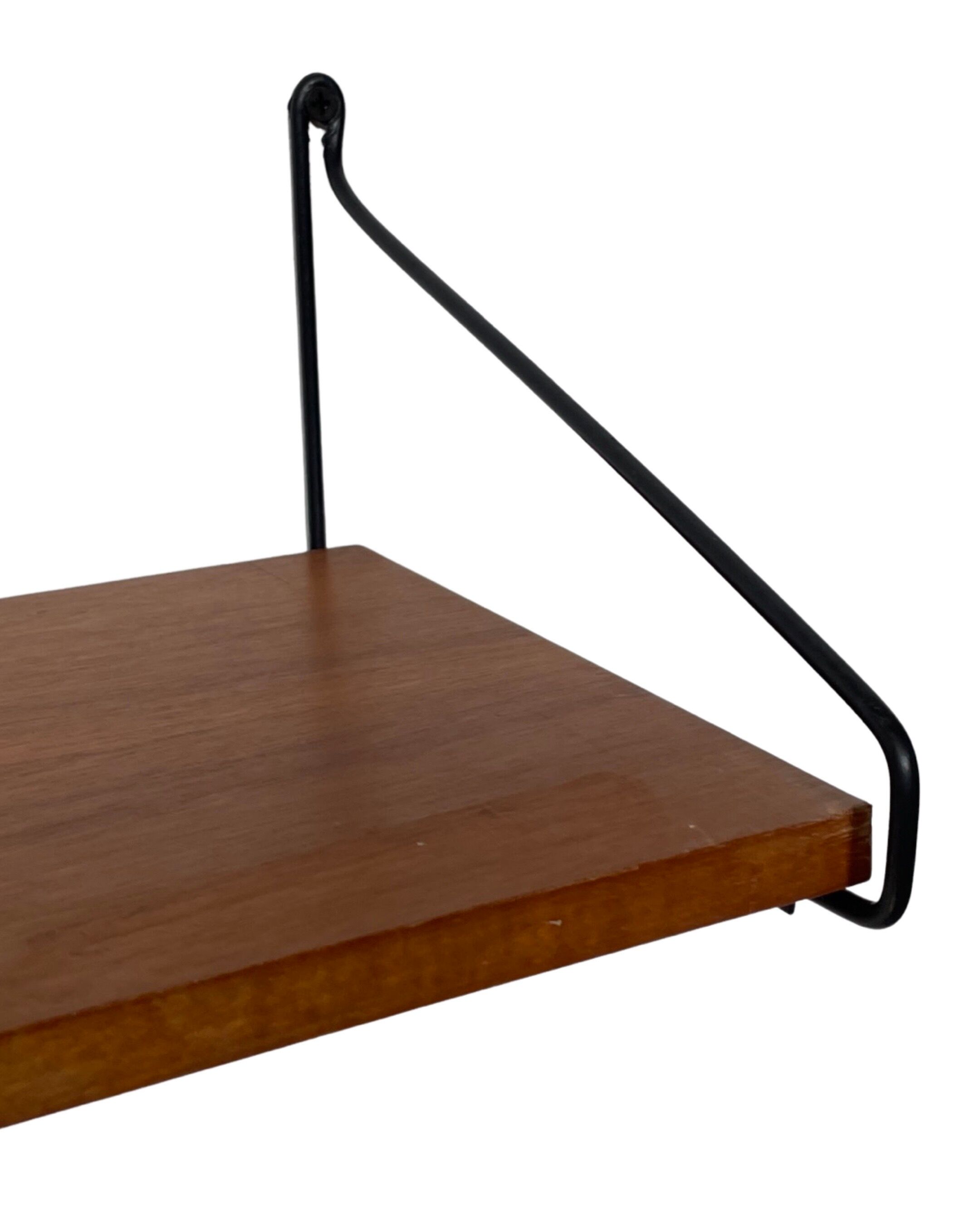Étagère murale en bois de teck vintage