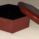 Plateau en bakélite laqué du Japon vintage avec 4 pièces