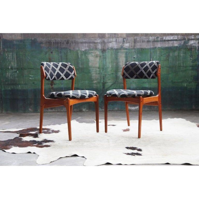 Ensemble de 4 chaises de salle à manger danoises Erik Buch