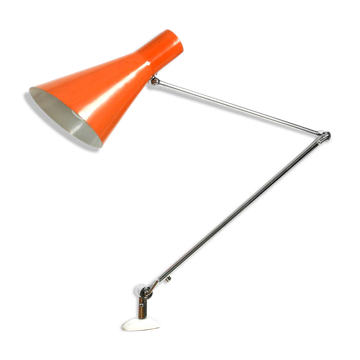 Elegant italian Mid Century brass joint clamp lamp with red cone shade