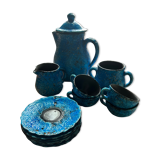 Coffee service in foam of the Vallauris sea