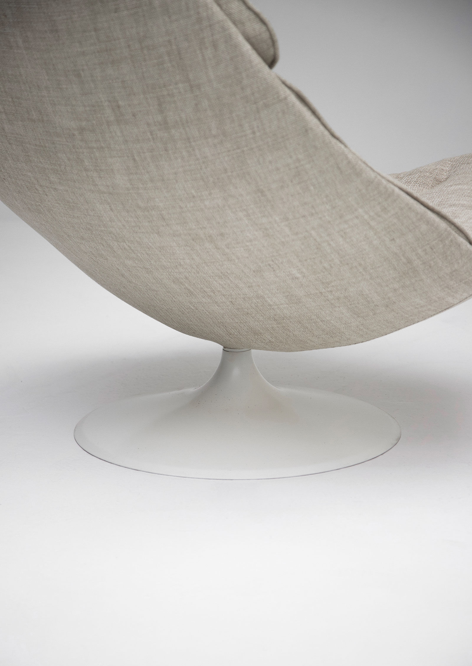 F588 armchair by Geoffrey Harcourt for Artifort 1960