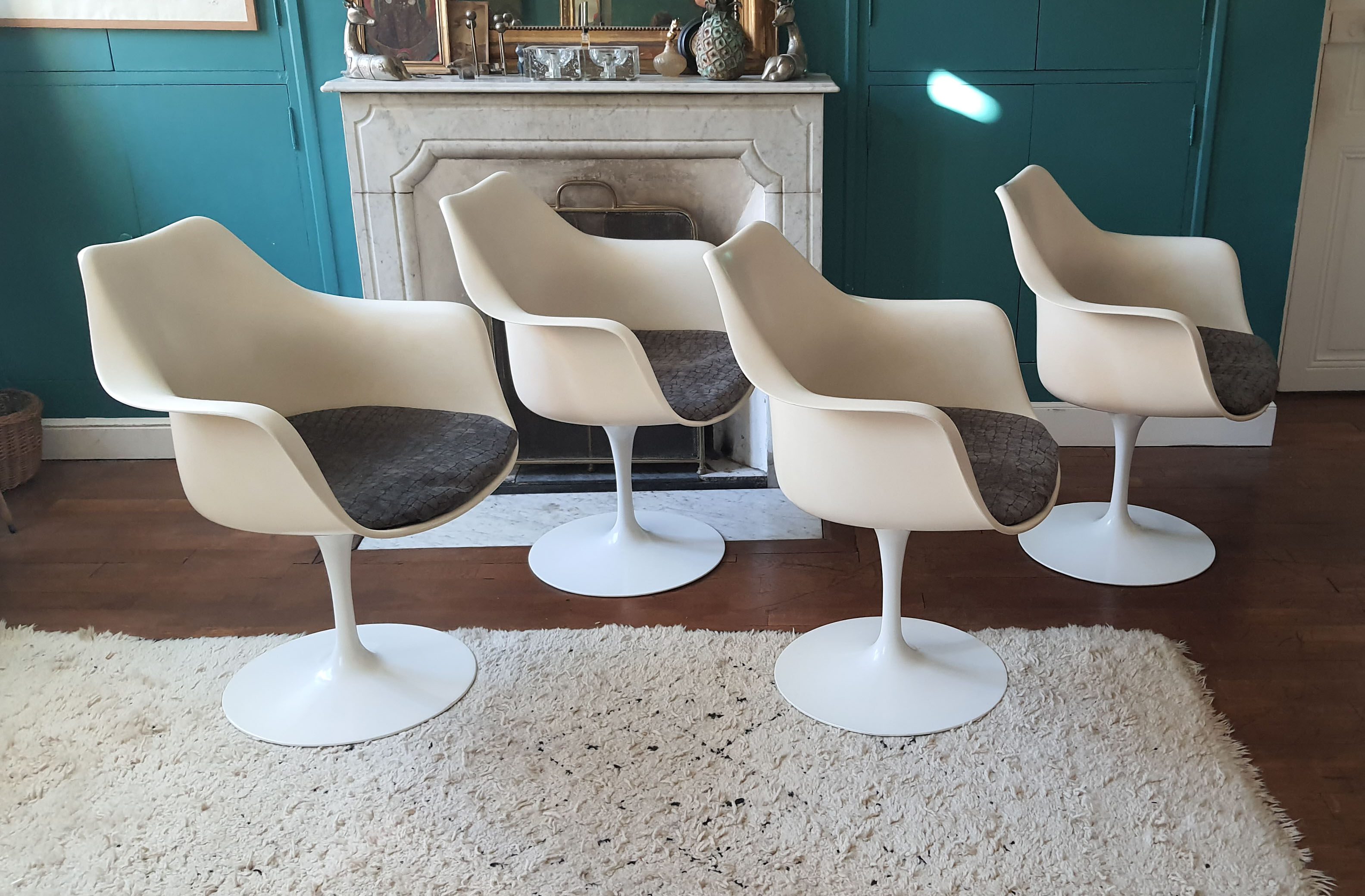 Set 4 armchairs Tulipe by Eero Saarinen Knoll International