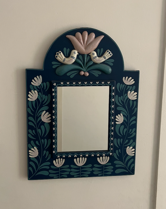 Scandinavian mirror 28x38cm