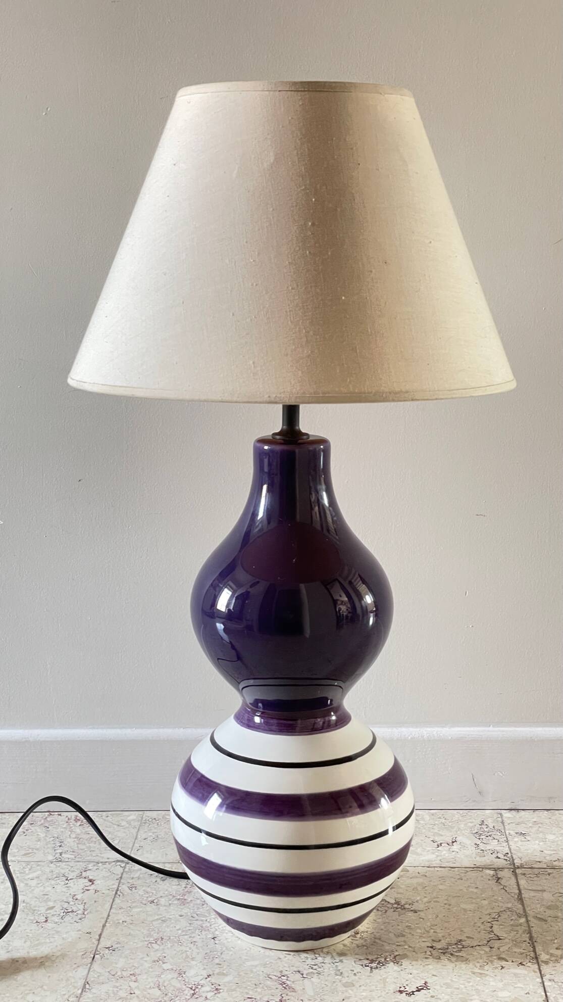 Ceramic lamp by Koralcoa