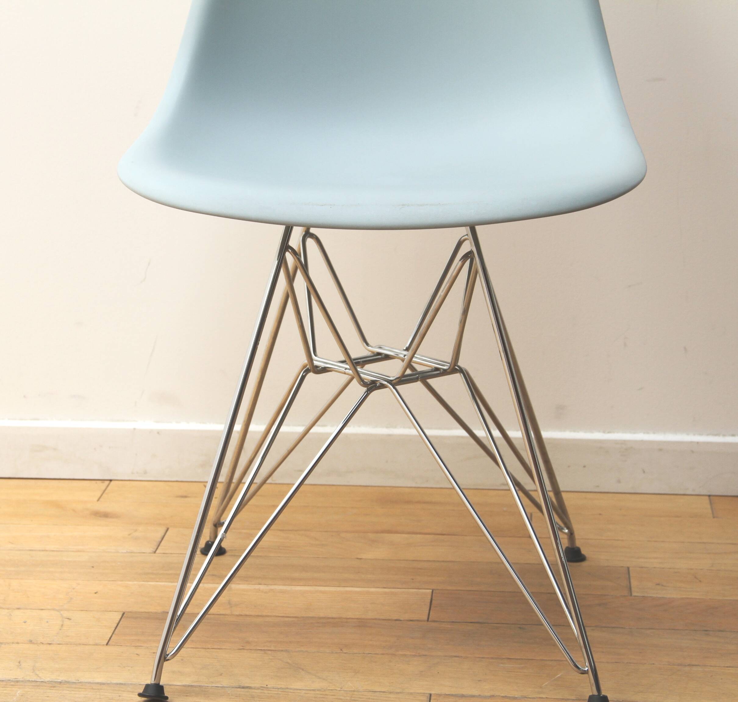 DSR chair, Charles & Ray Eames Vitra