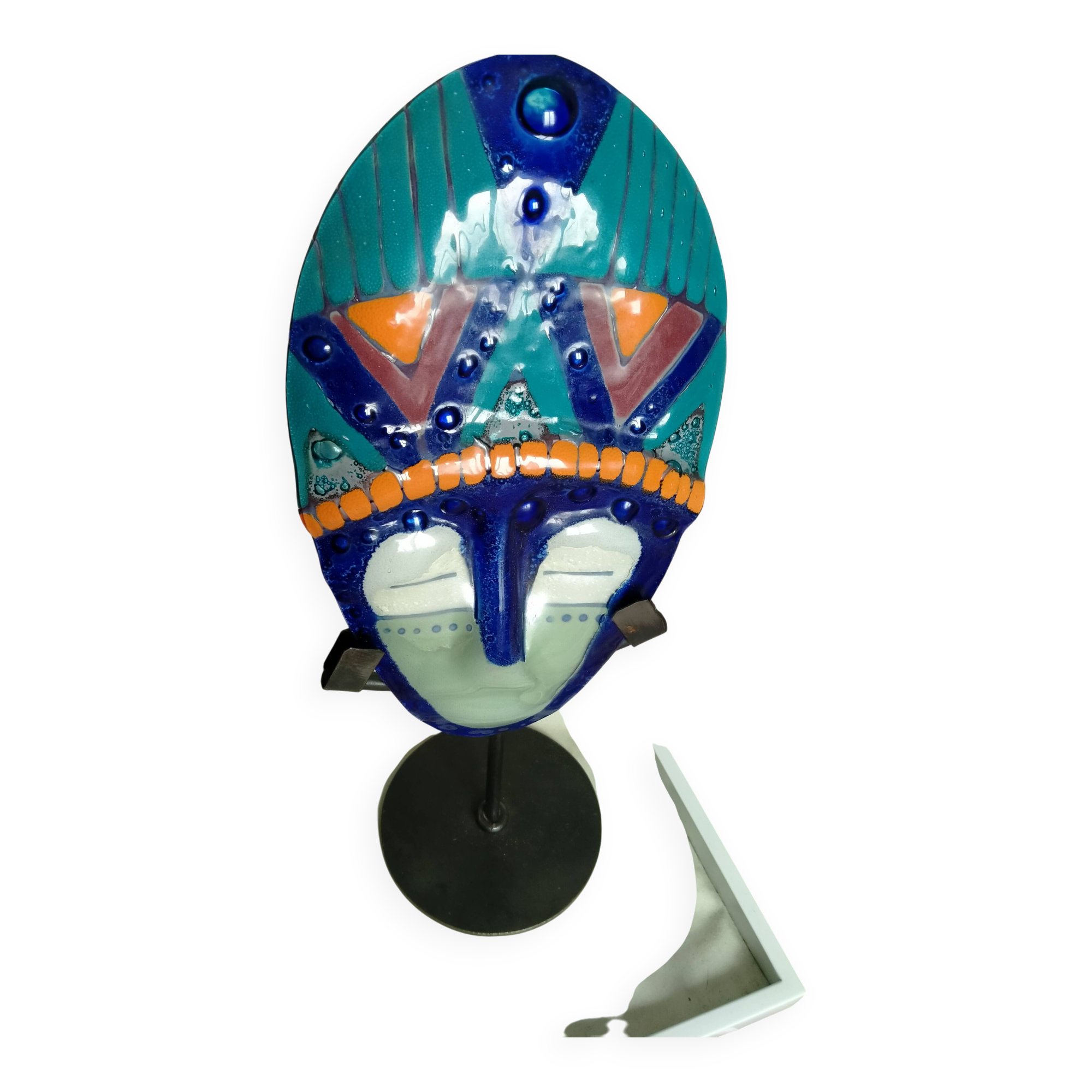 Ethnic mask with its display stand