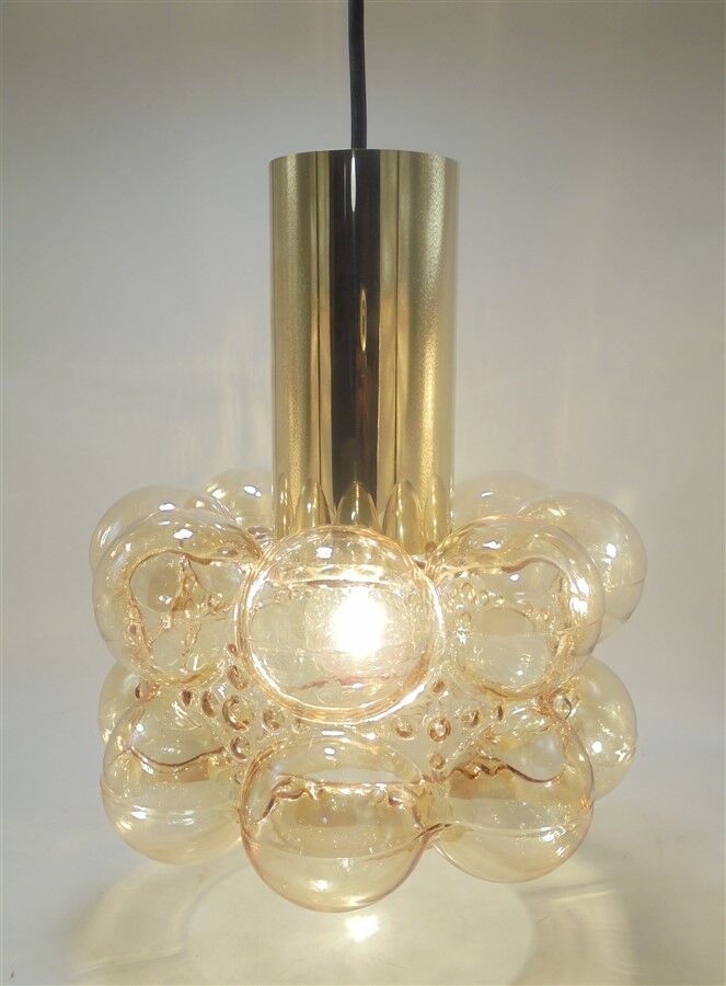 Bubble pendant light by Helena Tynell