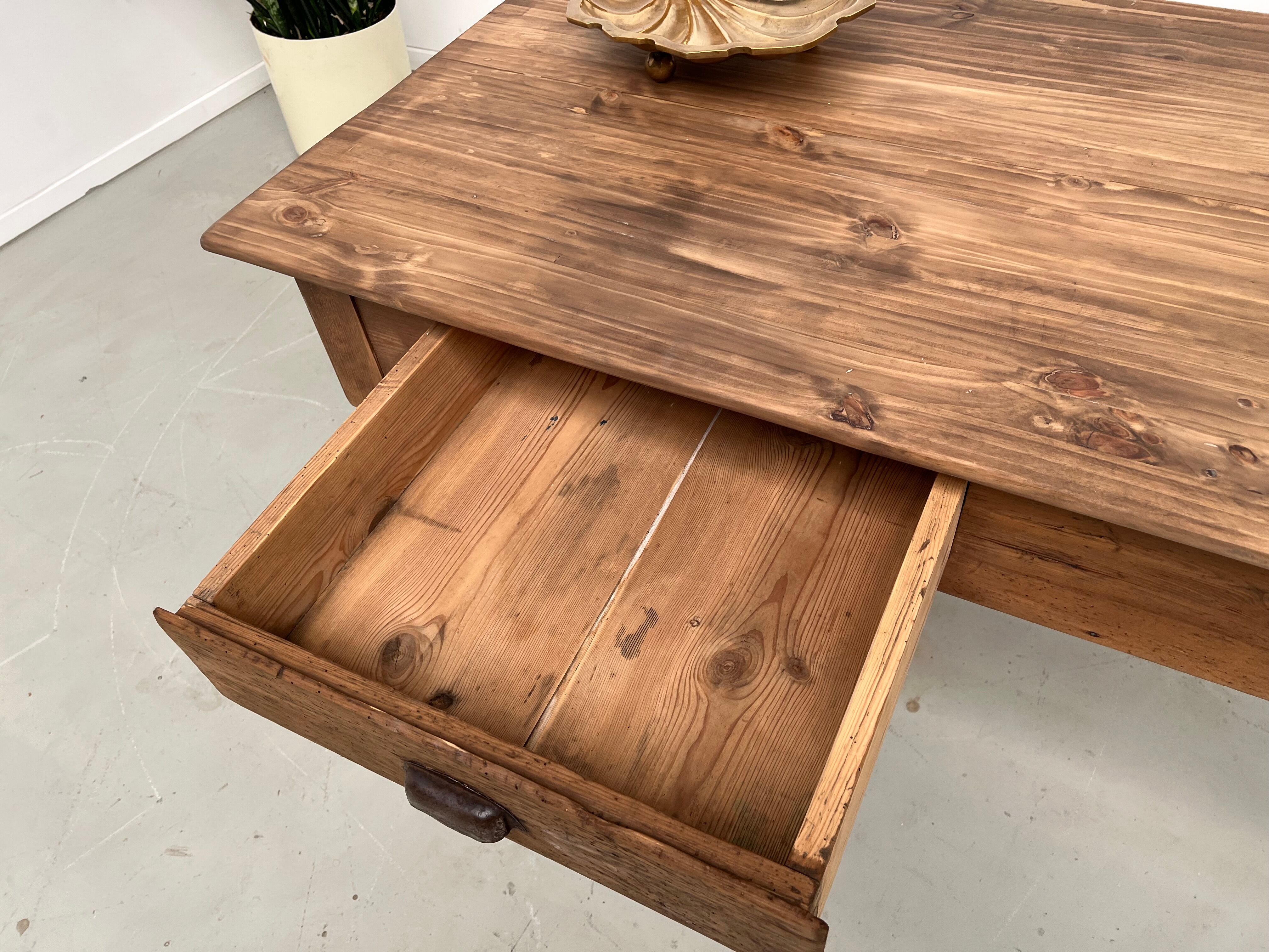 Table de travail de ferme en pin, des années 50