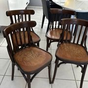 Suite de 4 chaises de bistrot vintage années 1960