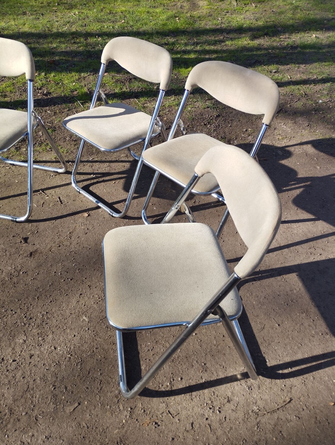 Italian folding chairs 70s