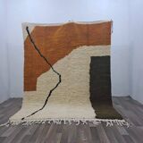 Beni Ouraine handwoven rug, traditional craftsmanship, size 150 x 250 cm