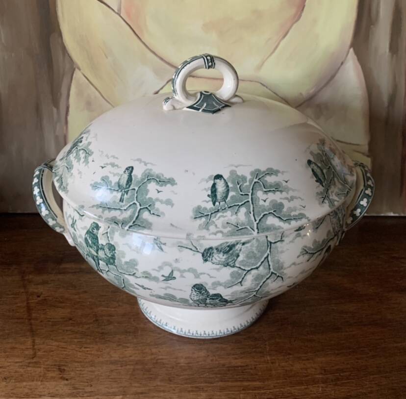 Sarreguemine soup tureen