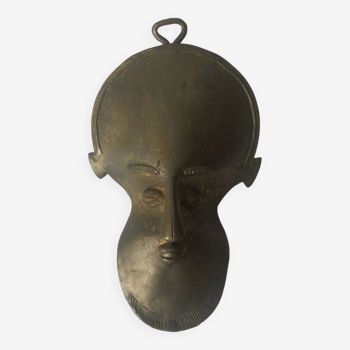 Brass mask wall sculpture tribal decorative object African art handmade vintage