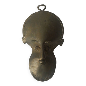 Brass mask wall sculpture tribal decorative object African art handmade vintage