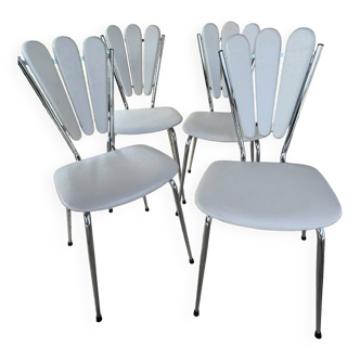 Set of 4 vintage tulip chairs in white skai