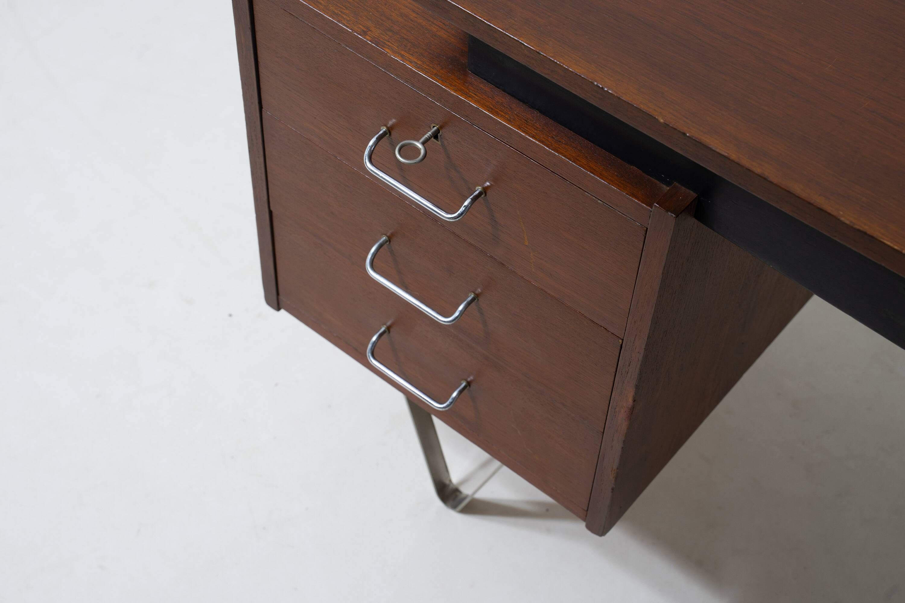 Floating minimalist hairpin desk by Nijkerk, 1950s