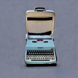 Olivetti Lettera 32 typewriter